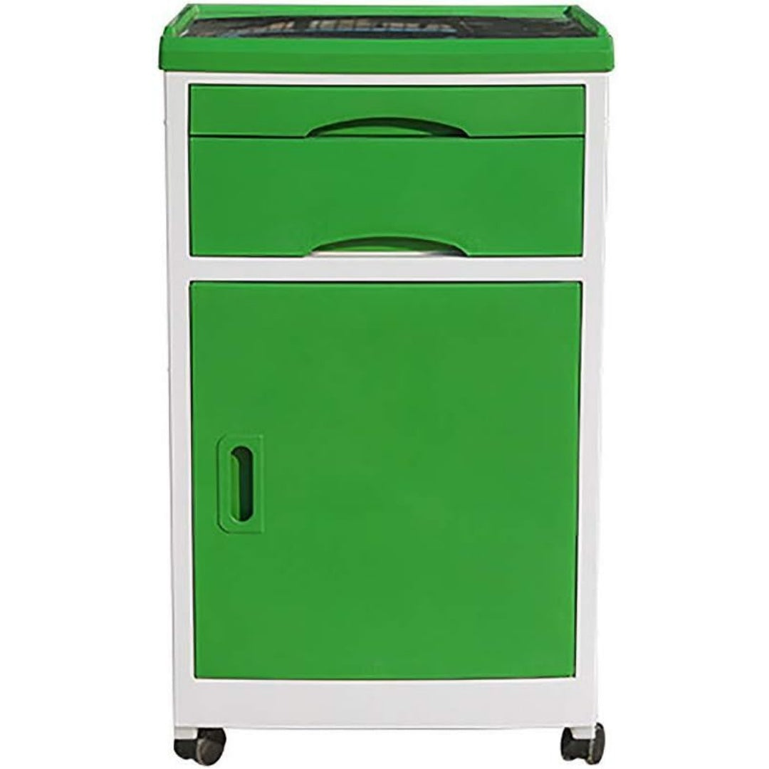 Une touche de caractere, commode avec tiroirs, avec etageres dans un ton vert